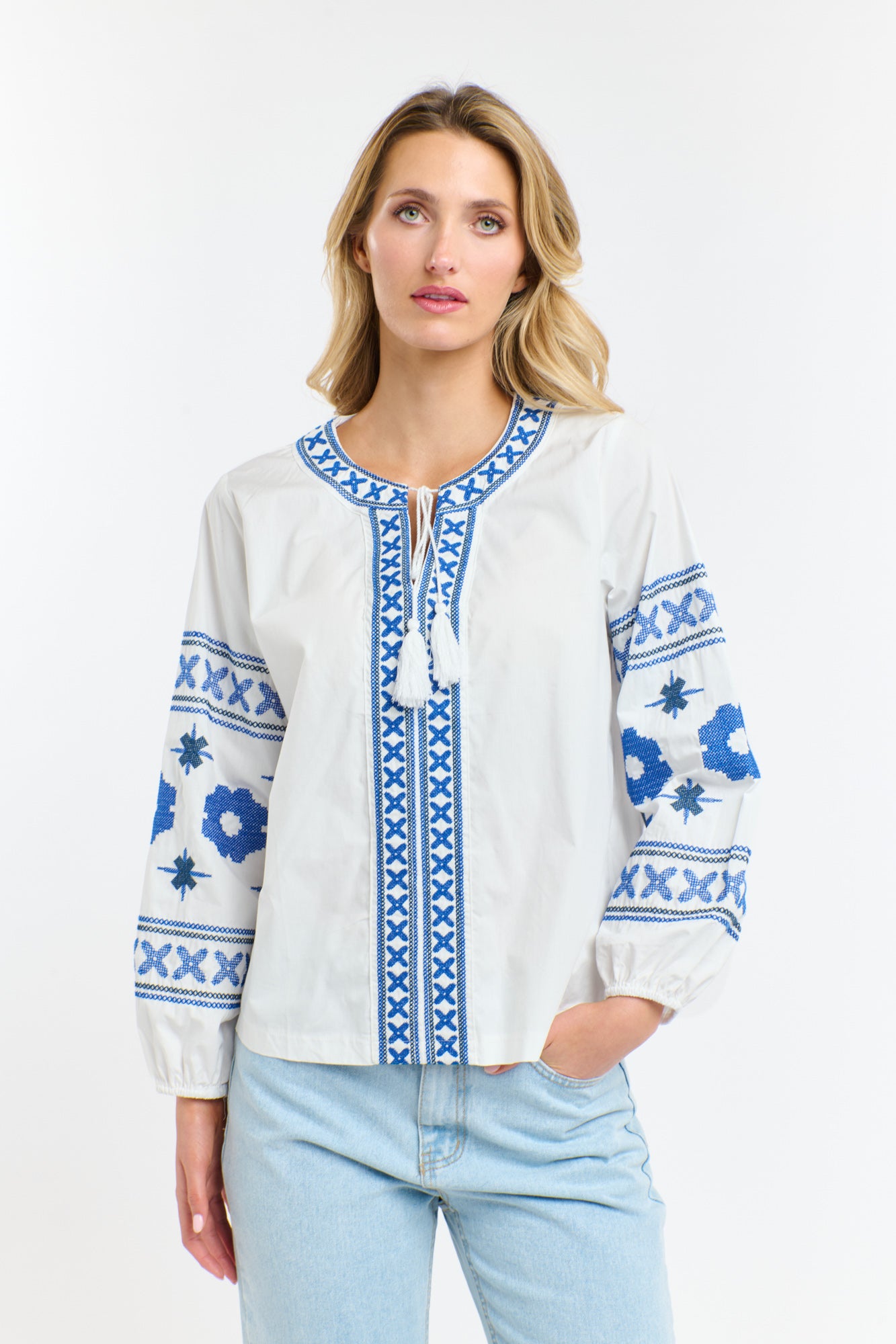 Daisy Cross Shirt - White