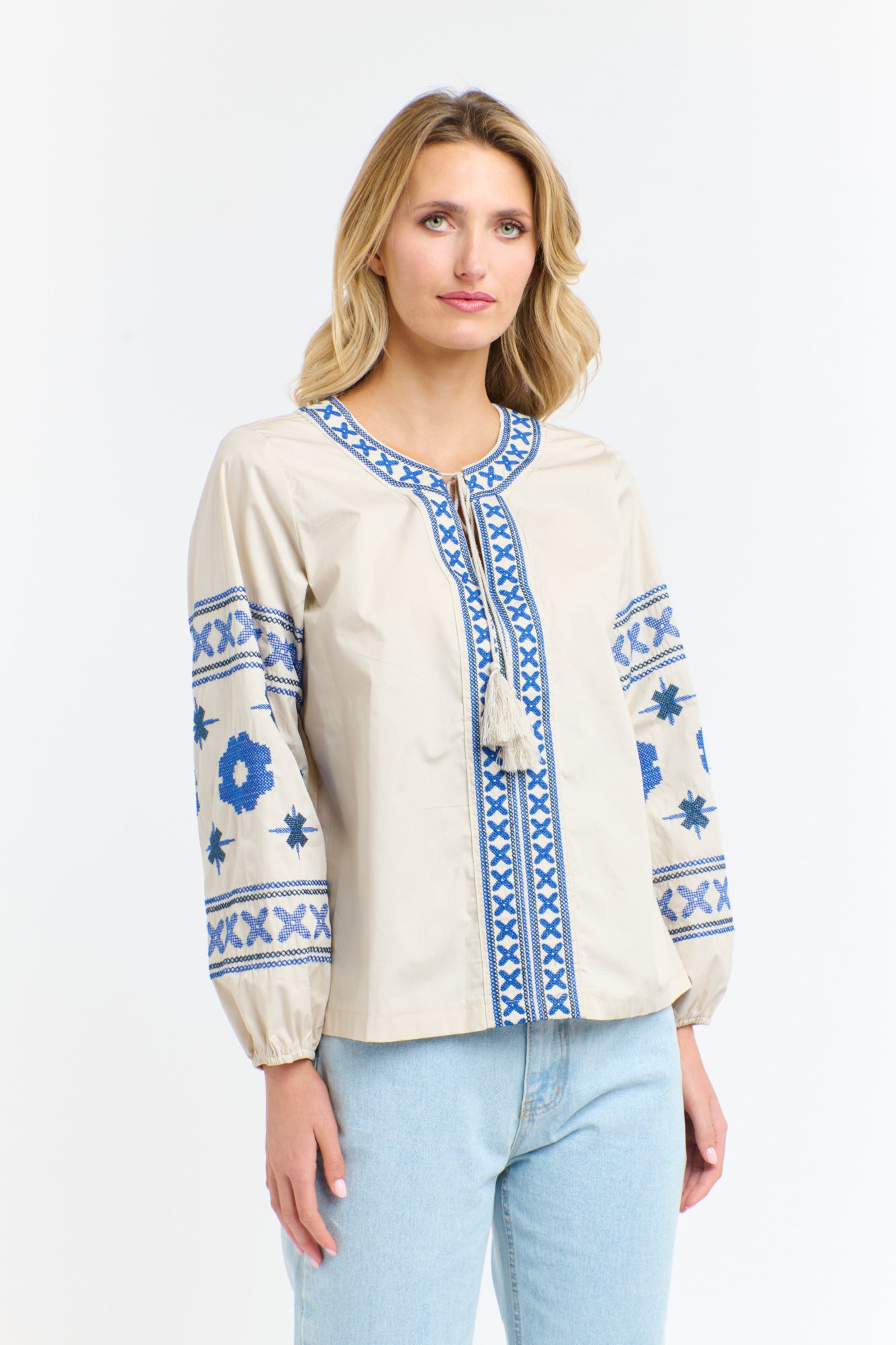 Daisy Cross Shirt - Beige