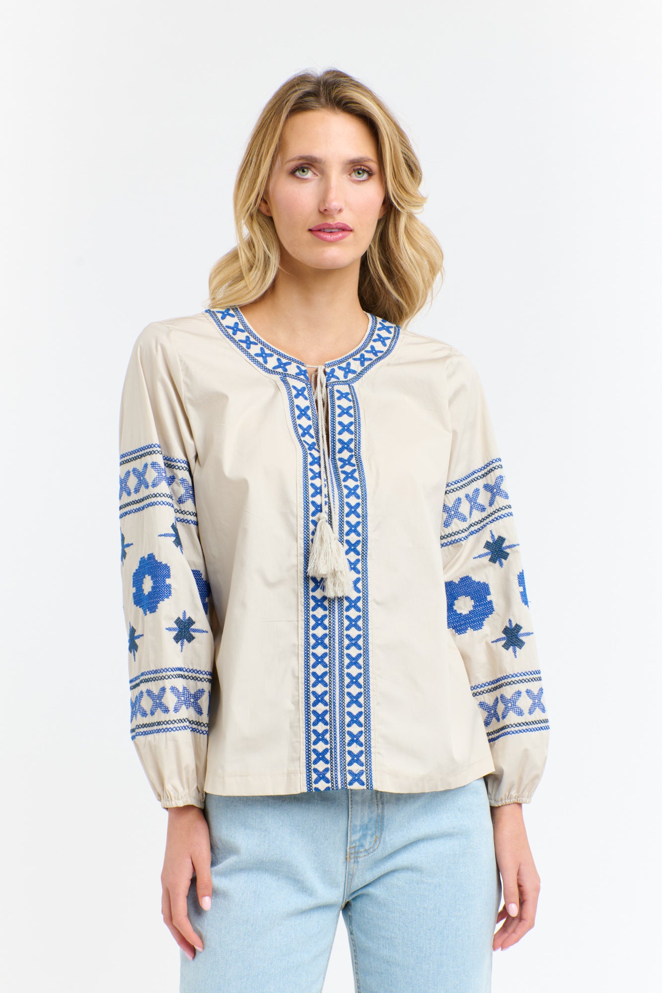 Daisy Cross Shirt - Beige