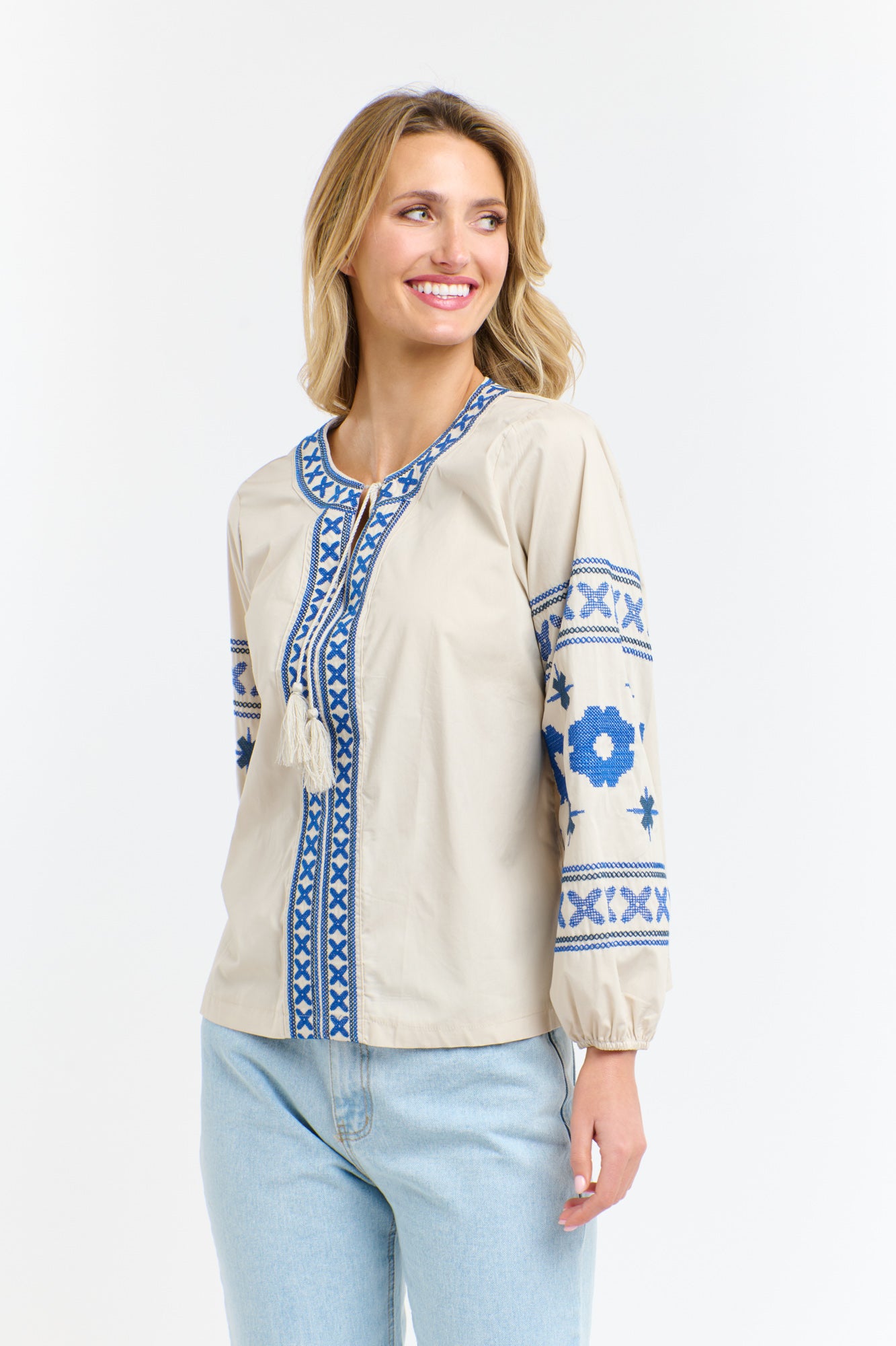 Daisy Cross Shirt - Beige