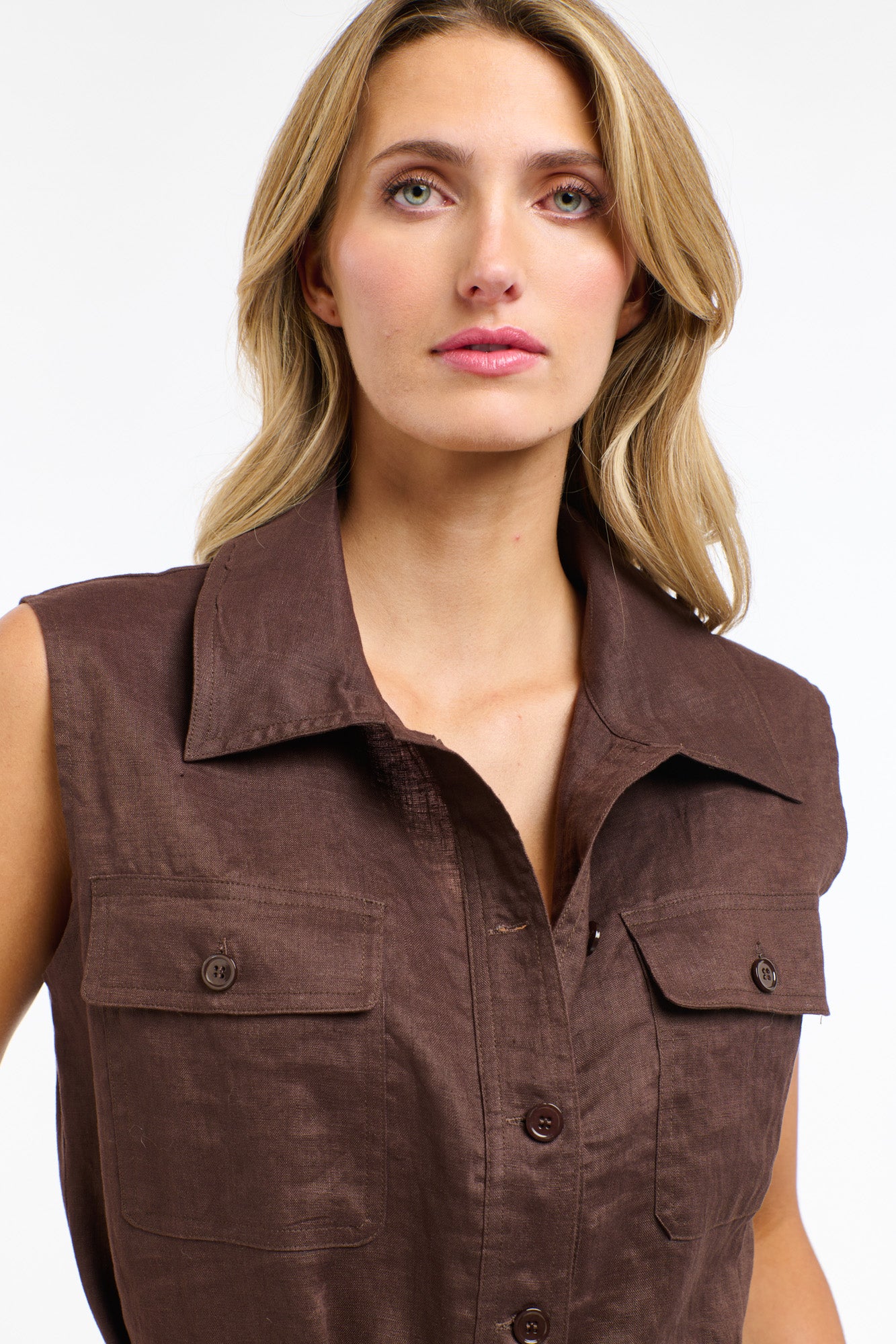 Perry Linen Vest - Chocolate