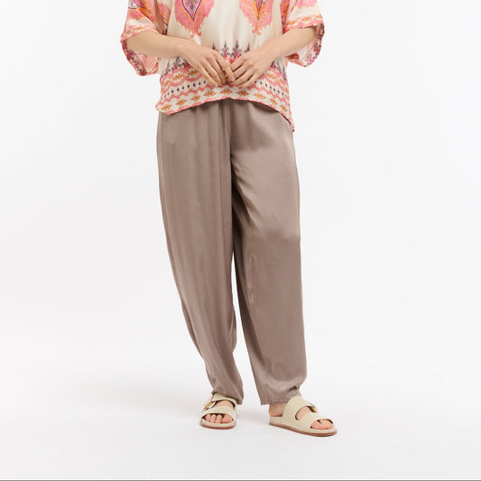 Logan Pants - Taupe