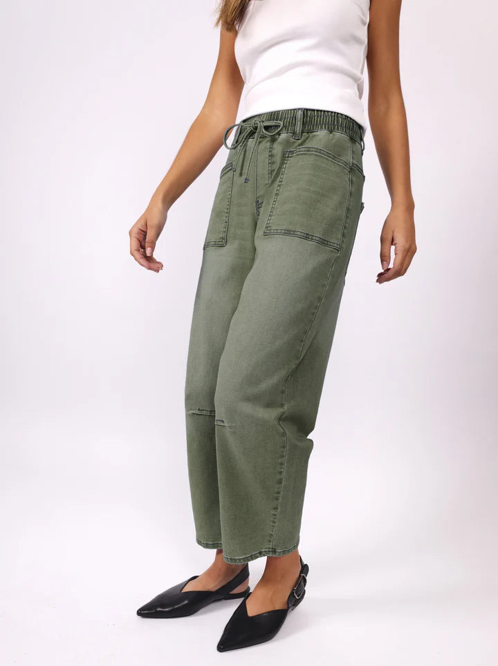 Leo Barrel Jeans - Khaki
