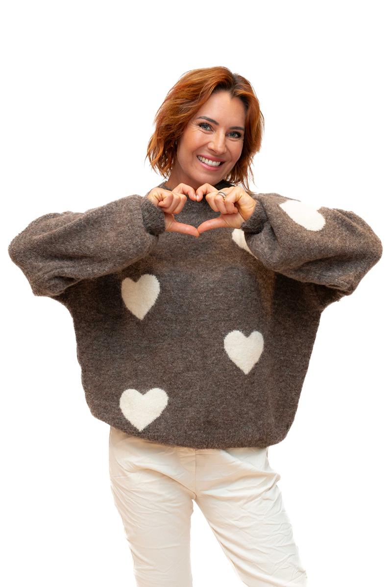 Cuore Knit Heart Motif
