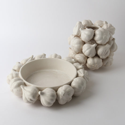 Ceramic Garlic Vessel