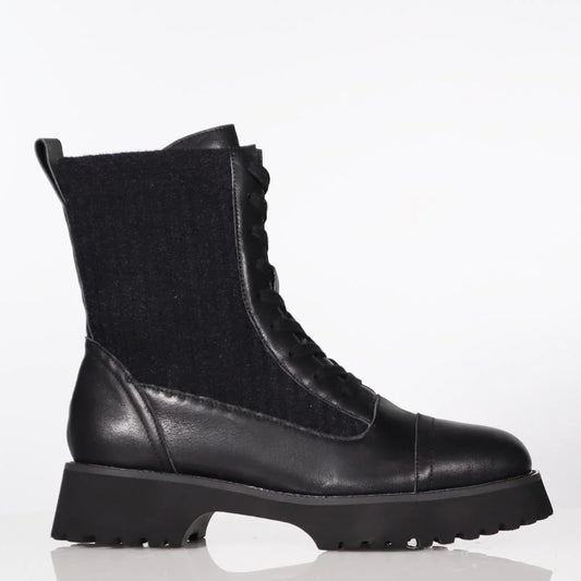 Gatherer Boot / Black Leather & Knit