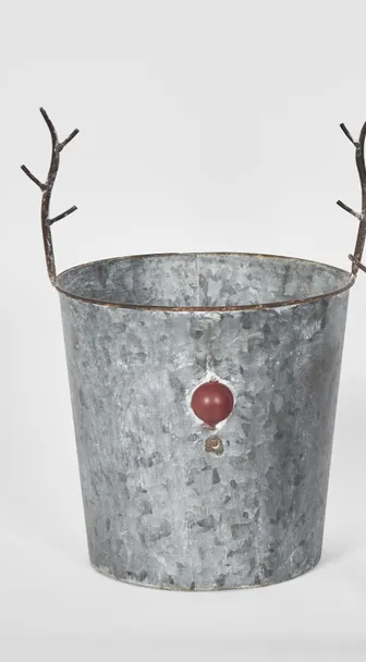 Red Nosed Antler Pot