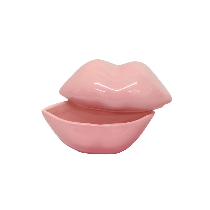 Hot Lips Box