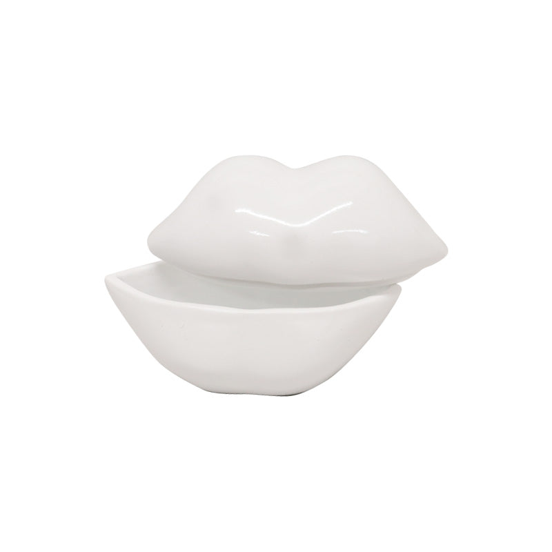 Hot Lips Box