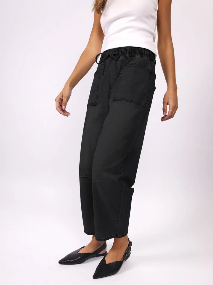 Leo Barrel Jeans - Black