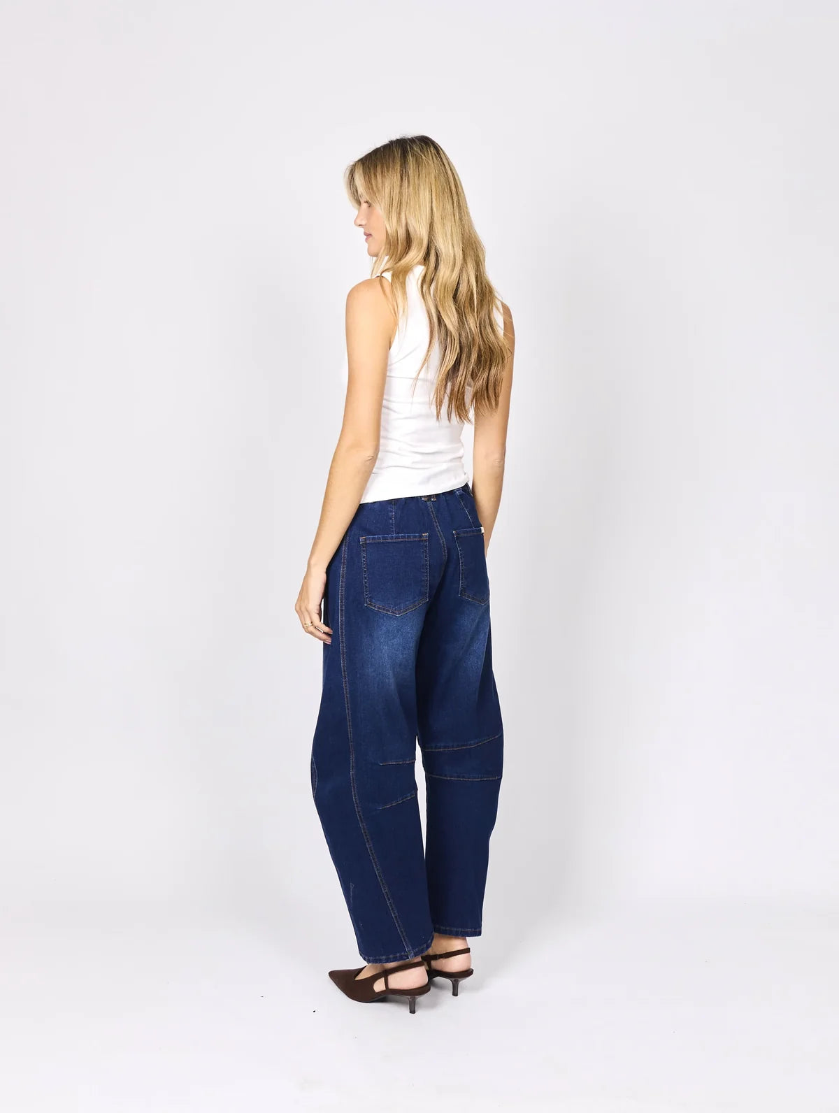 Carson Barrel Jean / Ink