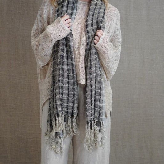 Petra Fringe Scarf - Black & Natural