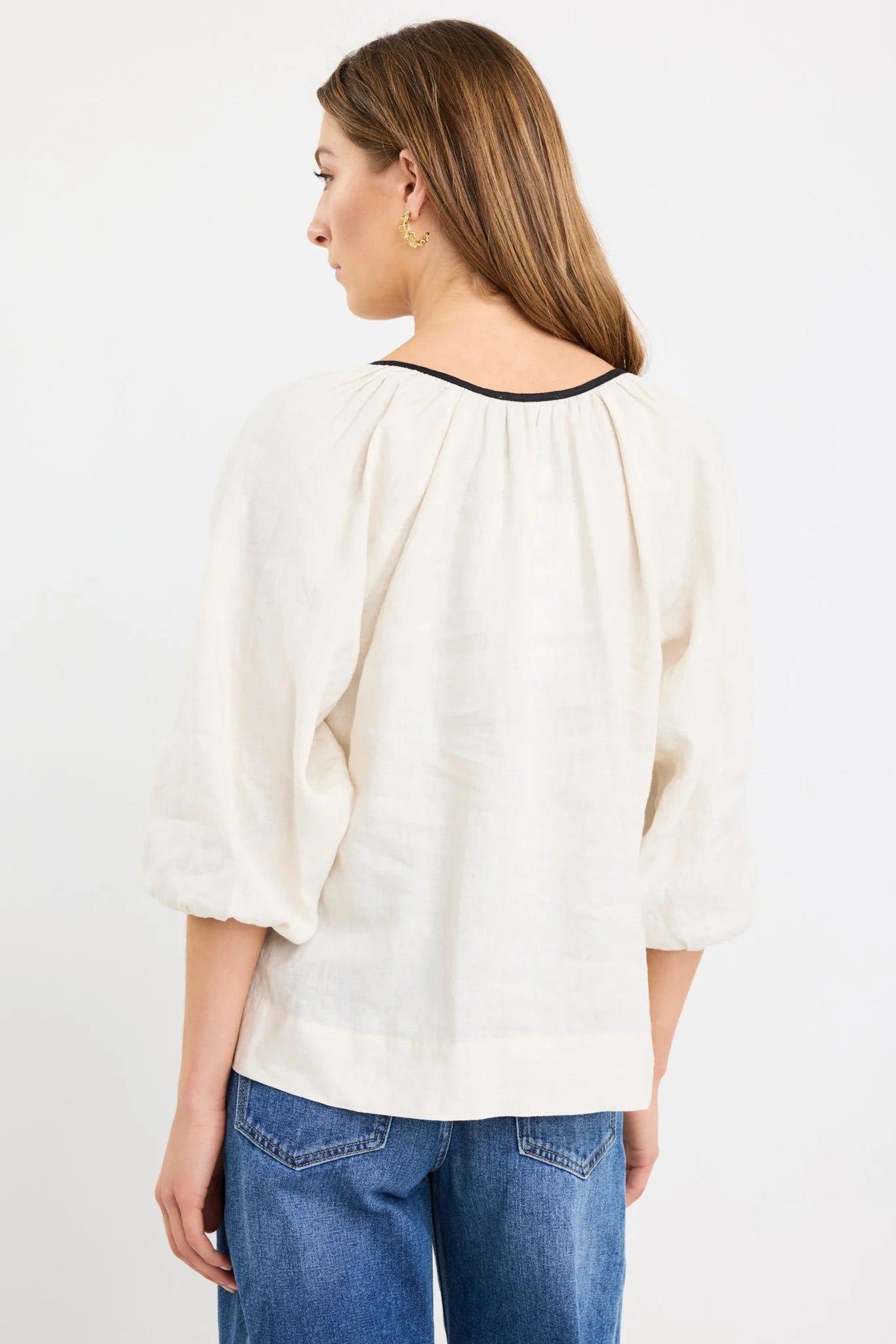 Subliminal Cream Black Trim Linen Relaxed Top