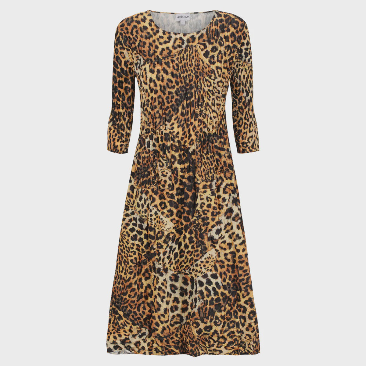 3/4 Sleeve Smash Pocket Dress - Classic Lumielle