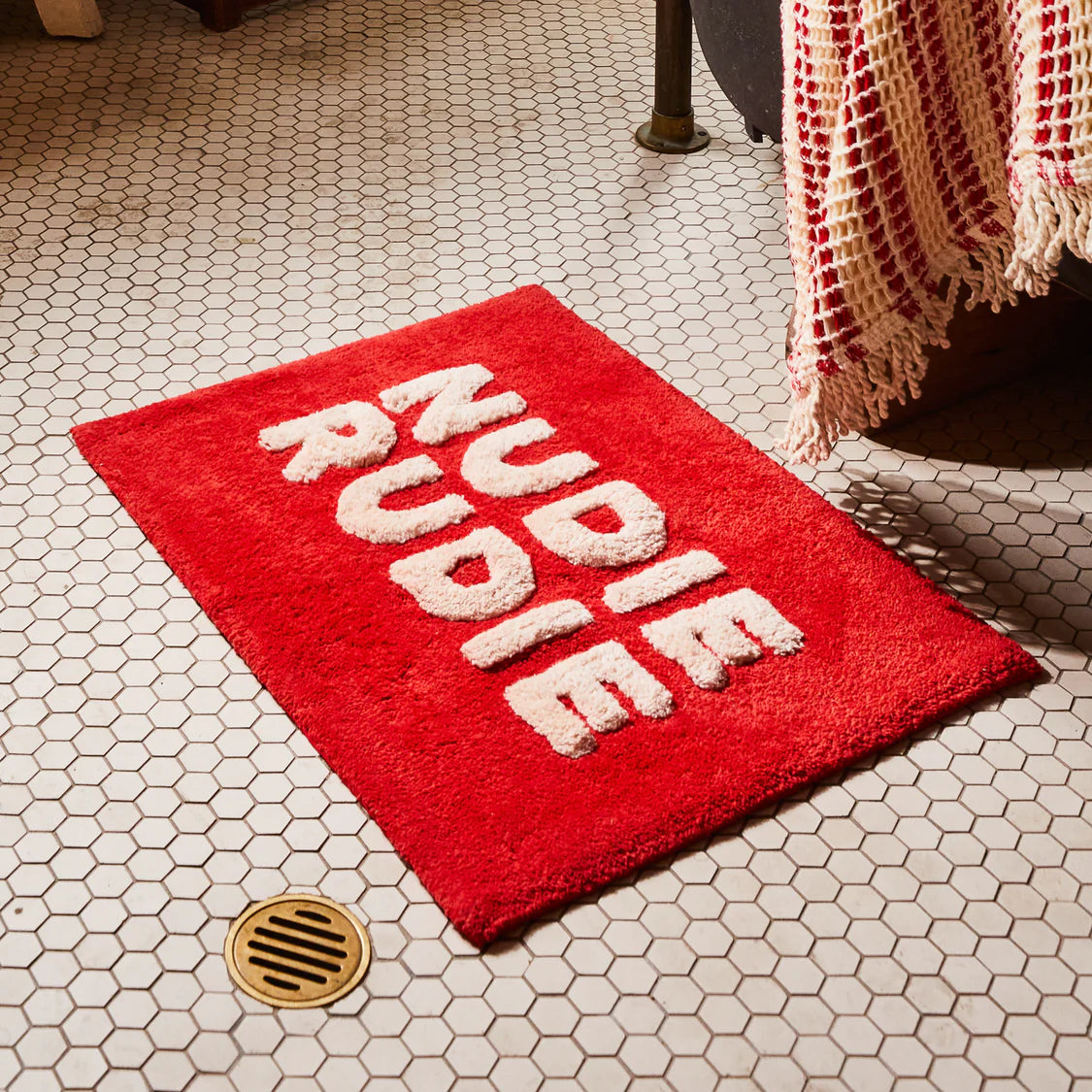 Tula Nudie Bath Mat Mini - Scarlet