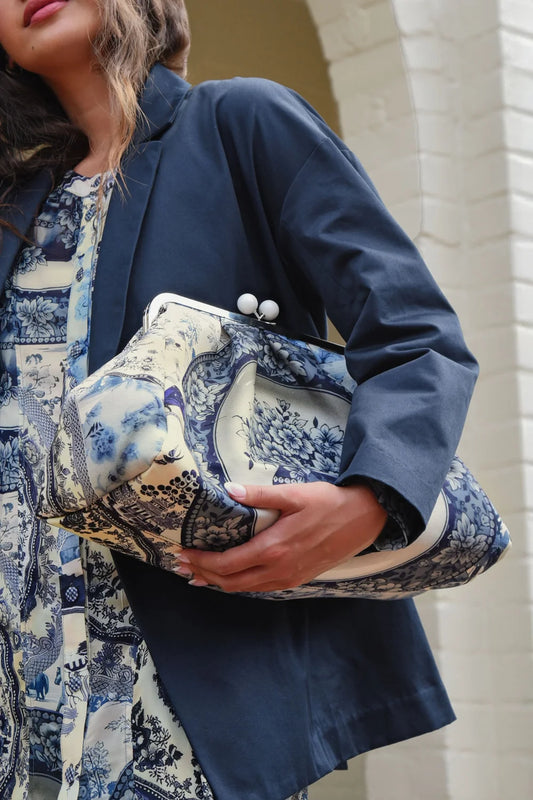 SHOULDER CANDY BAG - BLUE PLATE