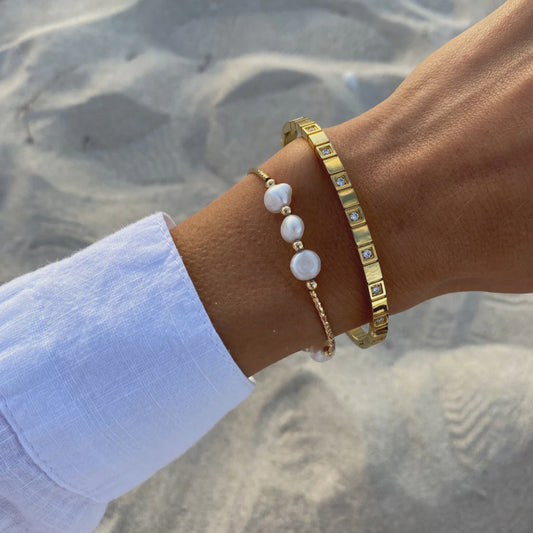 Airlie Bangle