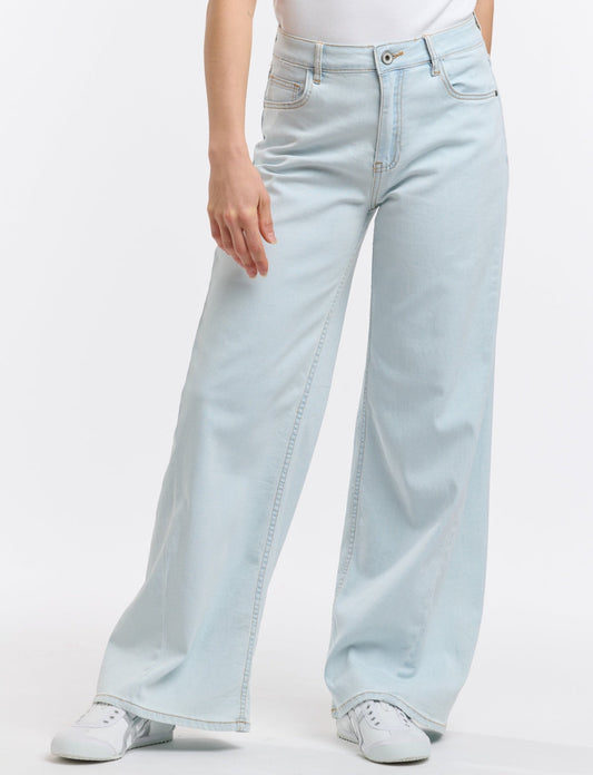 Dusty Wide Leg Jean