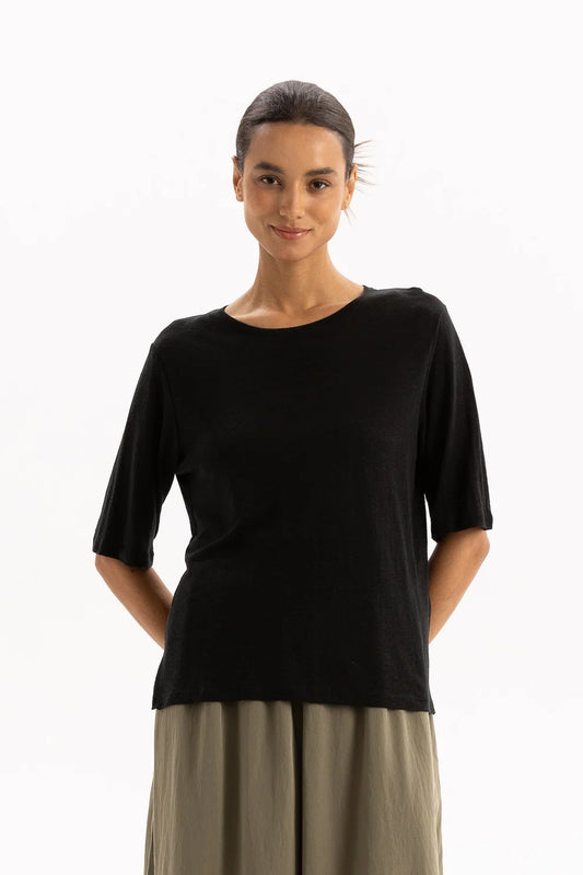 LINEN TEE