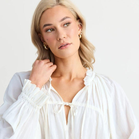 Artist Ivory Relaxed Gathered Top