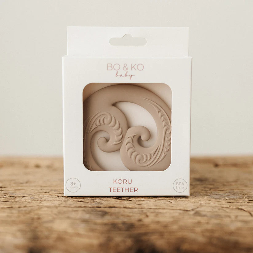 Koru Teether