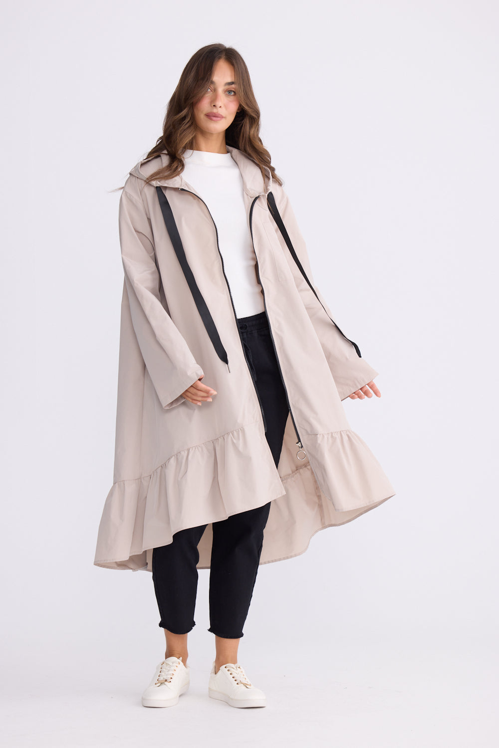 Hyacinth Raincoat - Taupe with Black