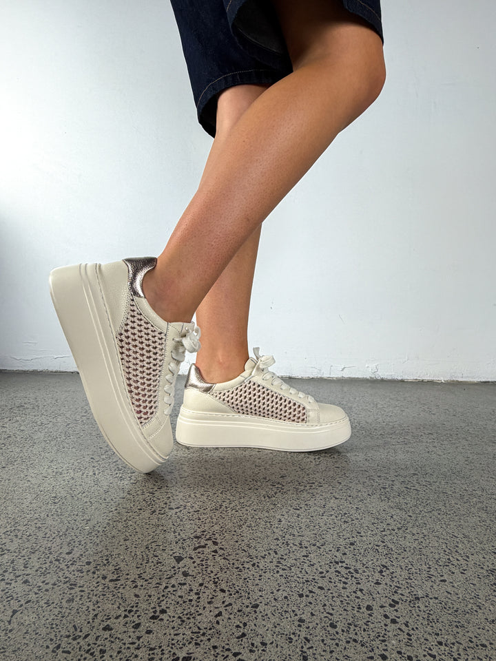 BIBI - White with Ivory Mesh
