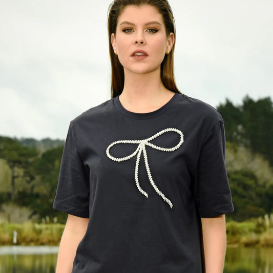 BOW'TIFUL DAY Top