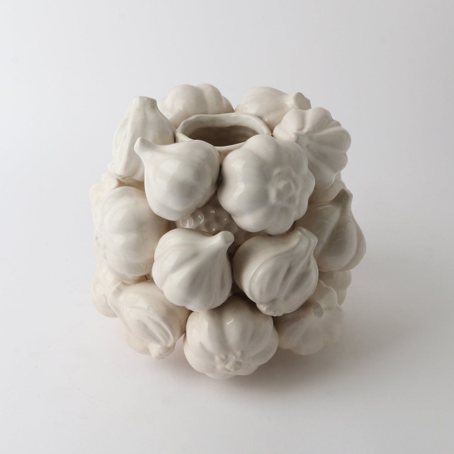 Ceramic Garlic Vessel