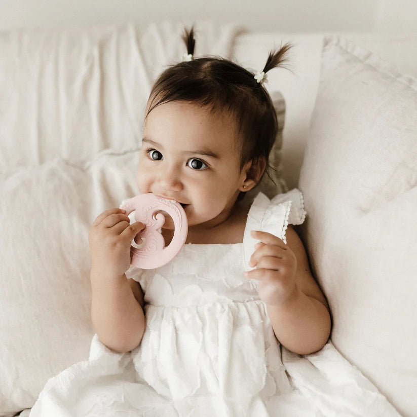 Koru Teether