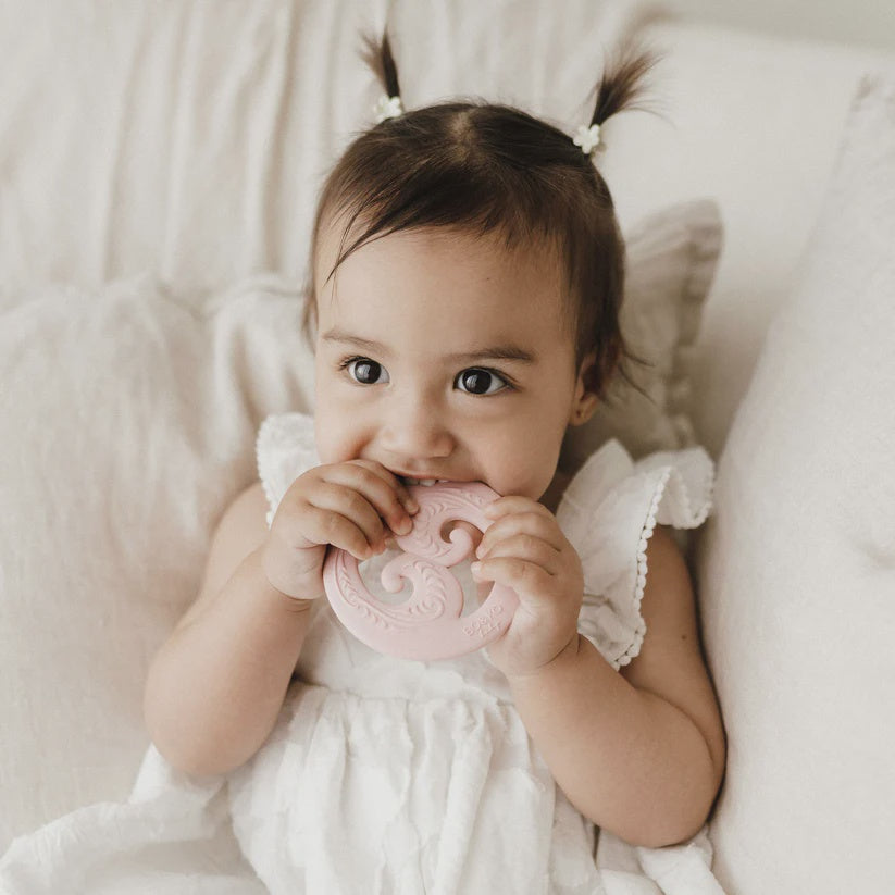 Koru Teether