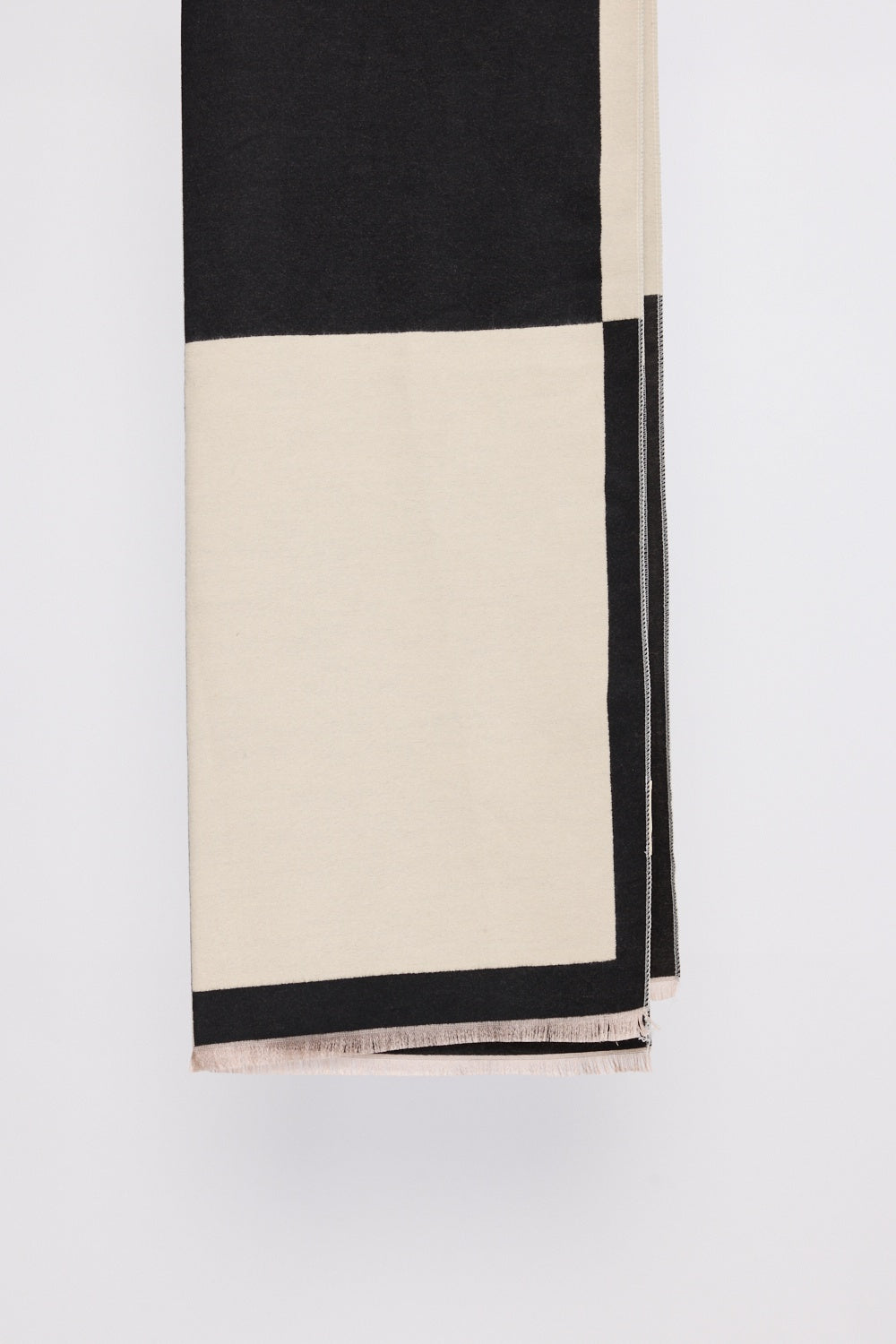 Indra Scarf - Beige with Black