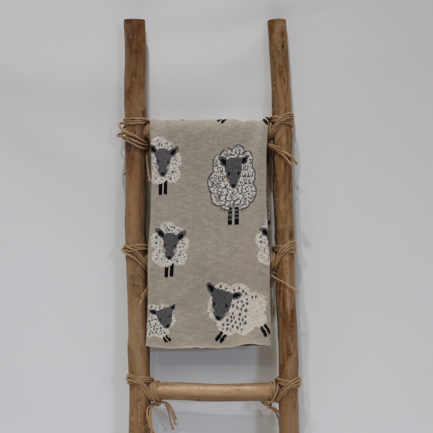 COTTON THROW MULTI LAMBS