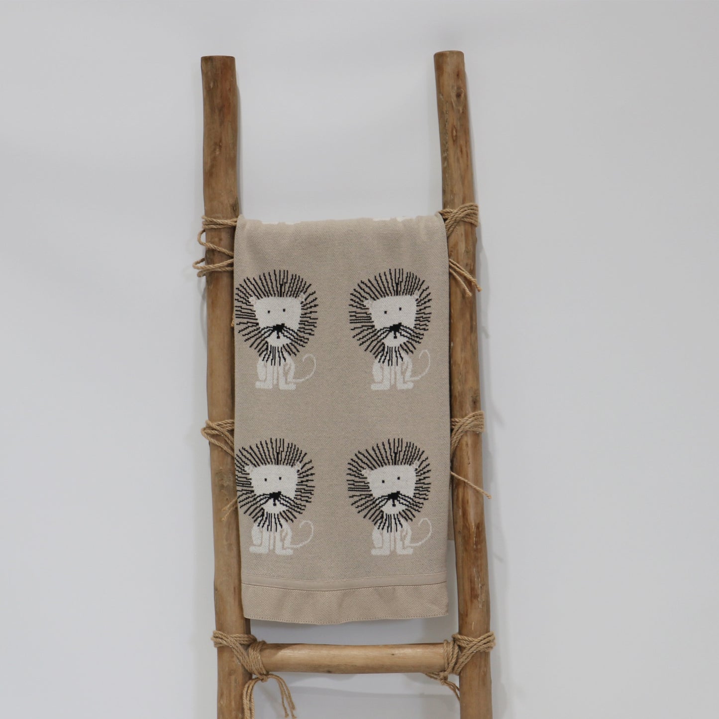 COTTON MULTI LION THROW