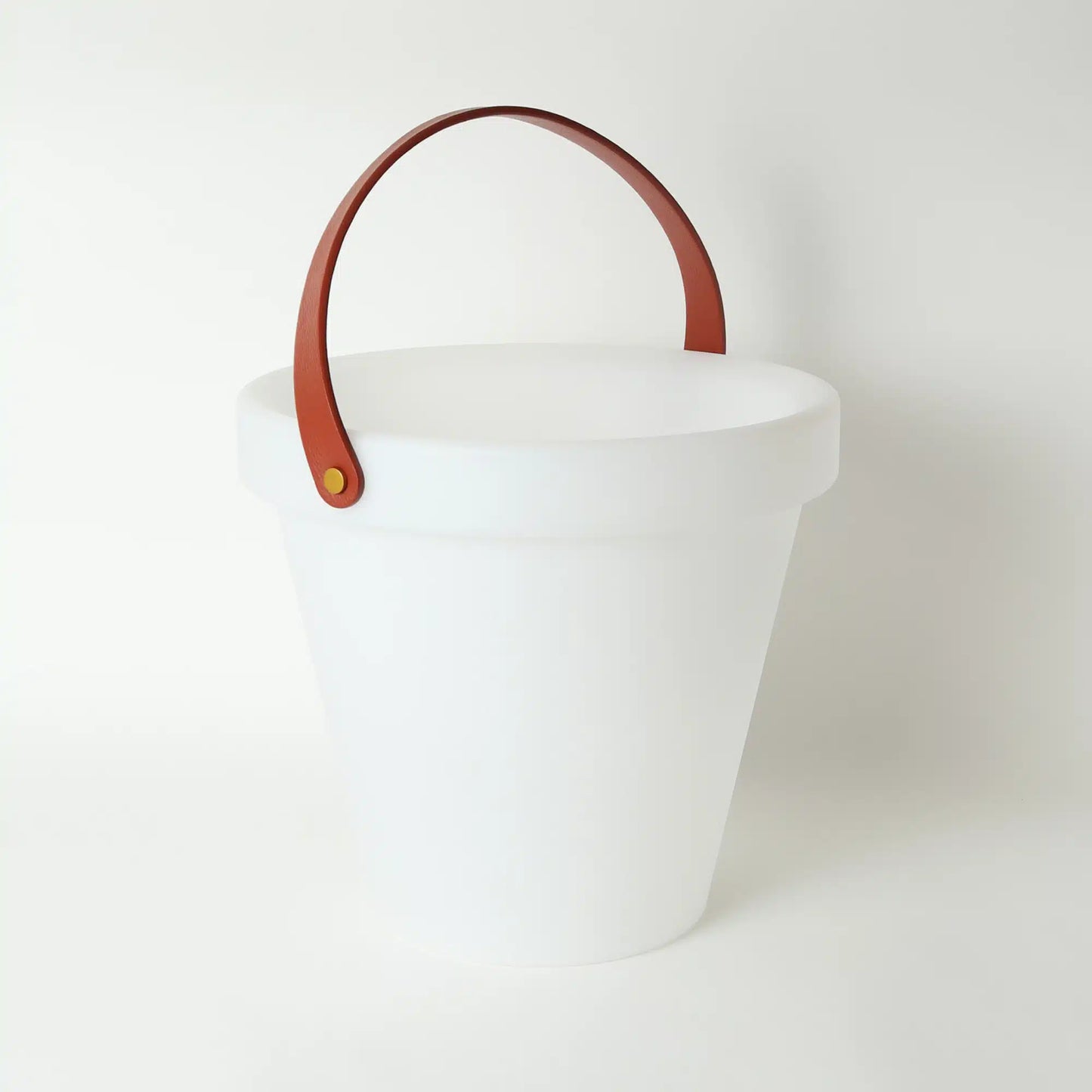 Pali Ice Bucket Outdoor Lamp