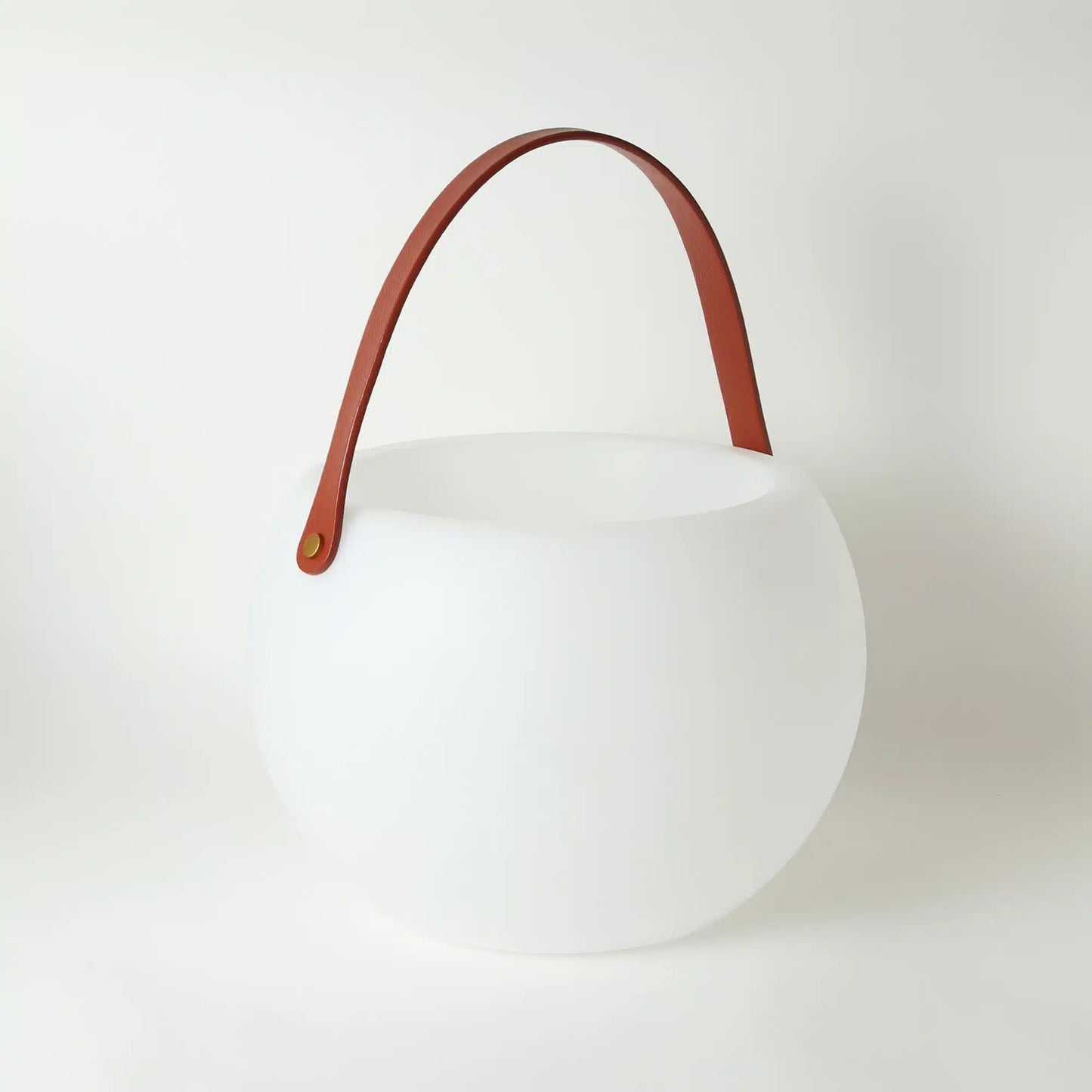 Luna Ice Bucket Outdoor Lamp