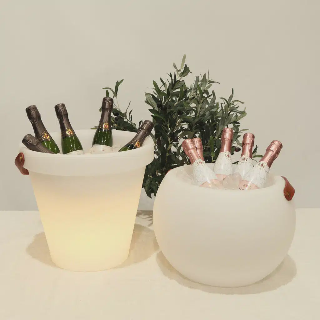 Pali Ice Bucket Outdoor Lamp