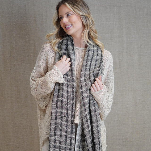 Petra Fringe Scarf - Black & Natural
