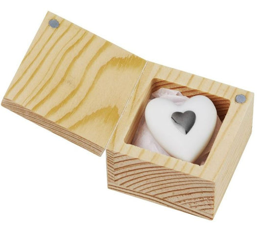 Love to Go Heart Box
